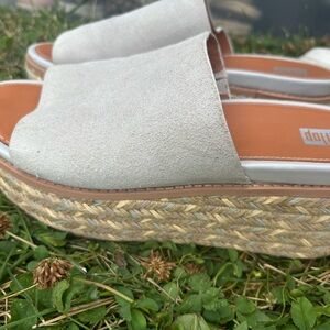 NWOT FitFlop platforms